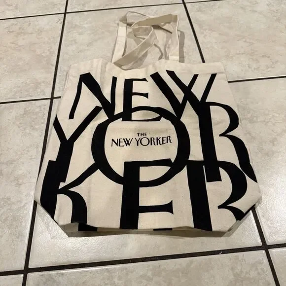 The New Yorker Classic Canvas Tote Bag 15" x 15" x 5" Brand New - Picture 1 of 3